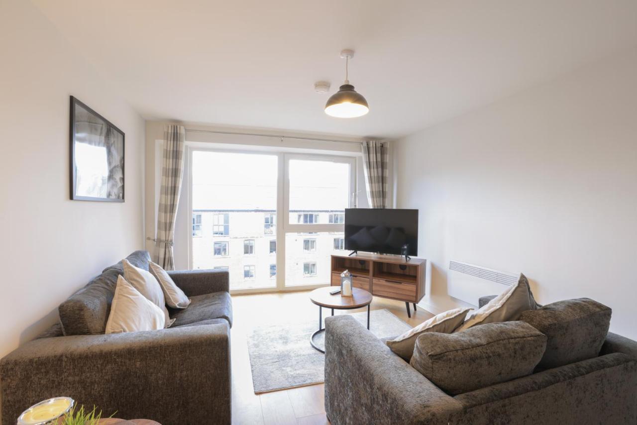 Southbank Leeds Apartment. New! With Free Parking Eksteriør billede
